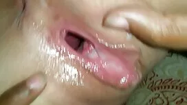 مؤخرة (بيرس هيلاري ا ...