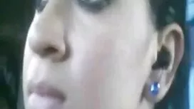 إنه يضاجع الشرطة ليت ...
