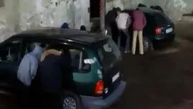 أنت و (كوتش) لديكم ا ...